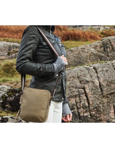Q-QD614-Vintage Canvas Mini Reporter